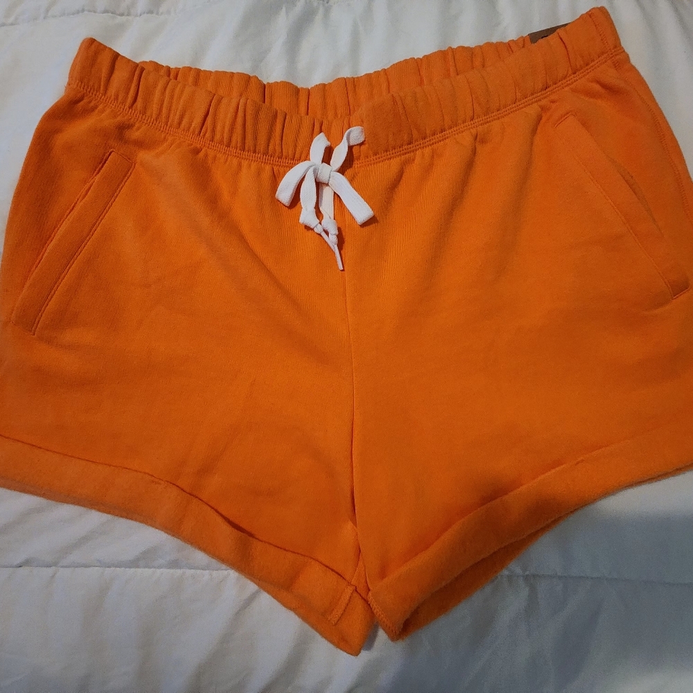 Pink by vs heritage boyfriend shorts